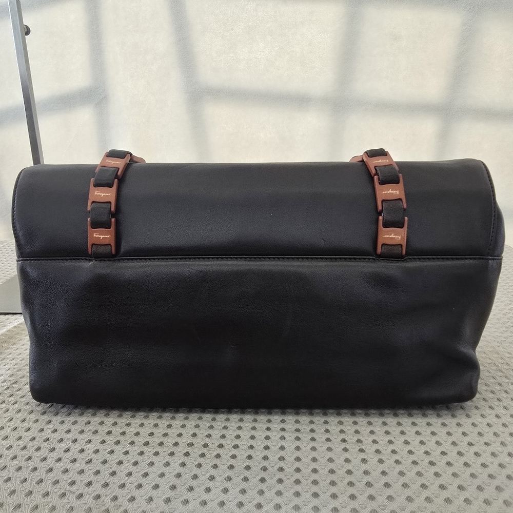 Salvatore Ferragamo LEATHER - Picture 11 of 16